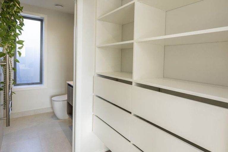 Photo of property in 2/17 Rawhiti Avenue, New Brighton, Christchurch, 8083