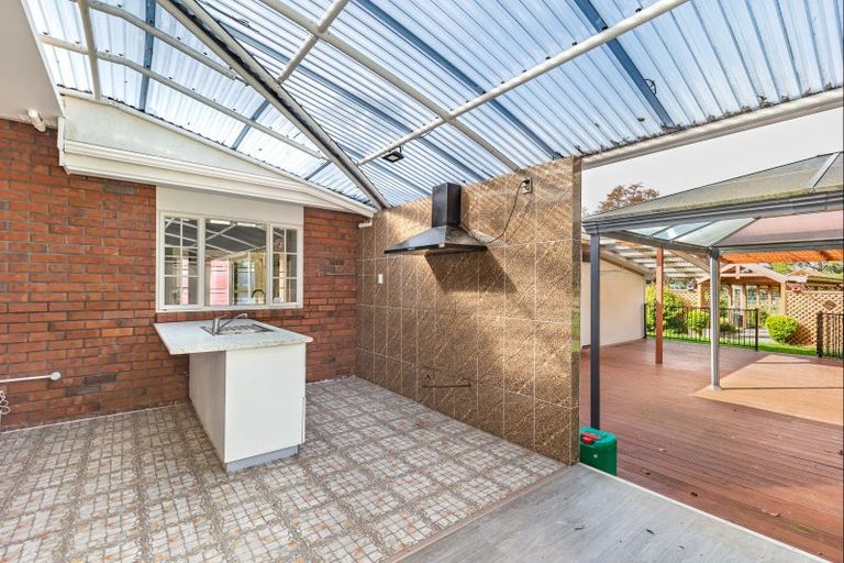 Photo of property in 84 The Avenue, Levin, 5510