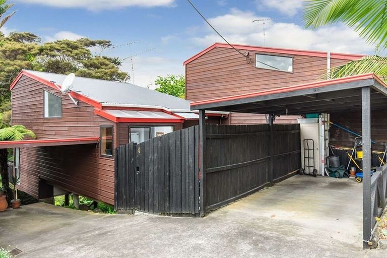 Photo of property in 4/33 Eskdale Road, Birkdale, Auckland, 0626