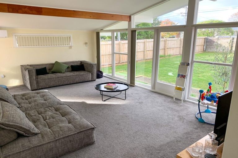 Photo of property in 108 Rathgar Road, Henderson, Auckland, 0610