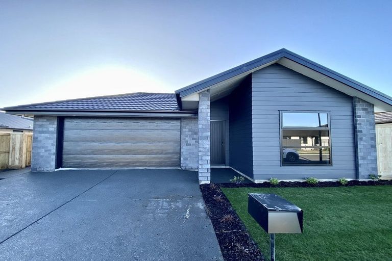 Photo of property in 82 Lenborough Drive, Rolleston, 7614