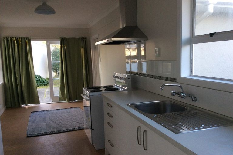 Photo of property in 66 Matai Street, Castlecliff, Whanganui, 4501