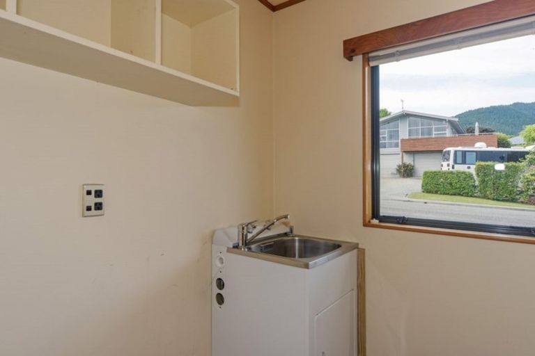 Photo of property in 12 Middlebank Drive, Richmond, 7020