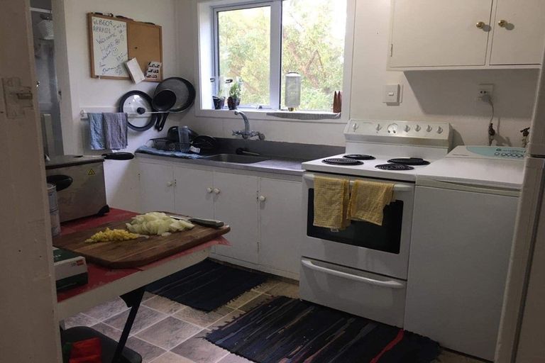 Photo of property in 51 Pembroke Road, Northland, Wellington, 6012