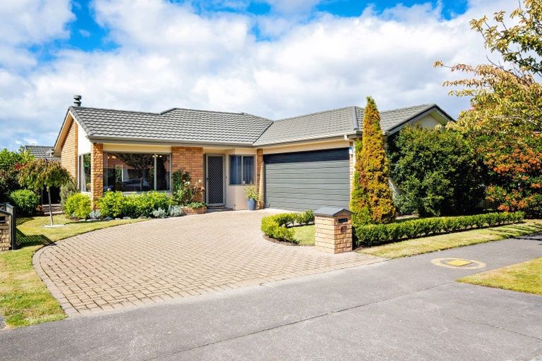 Photo of property in 67 Kensington Drive, Taradale, Napier, 4112