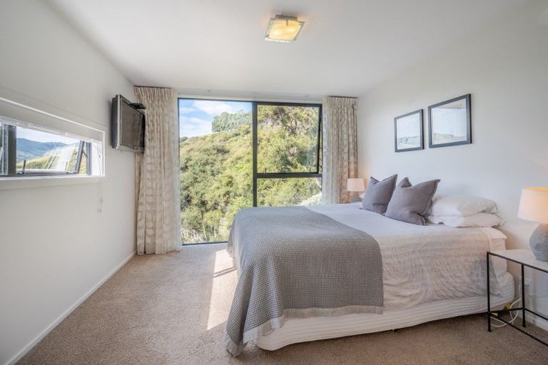 Photo of property in 9 Lushingtons Bay Road, Takamatua, 7581