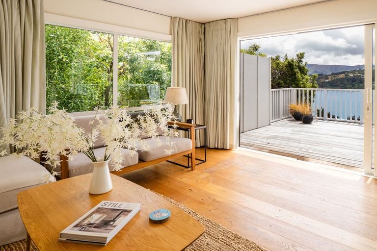 Photo of property in 6506 Christchurch Akaroa Road, Takamatua, 7581