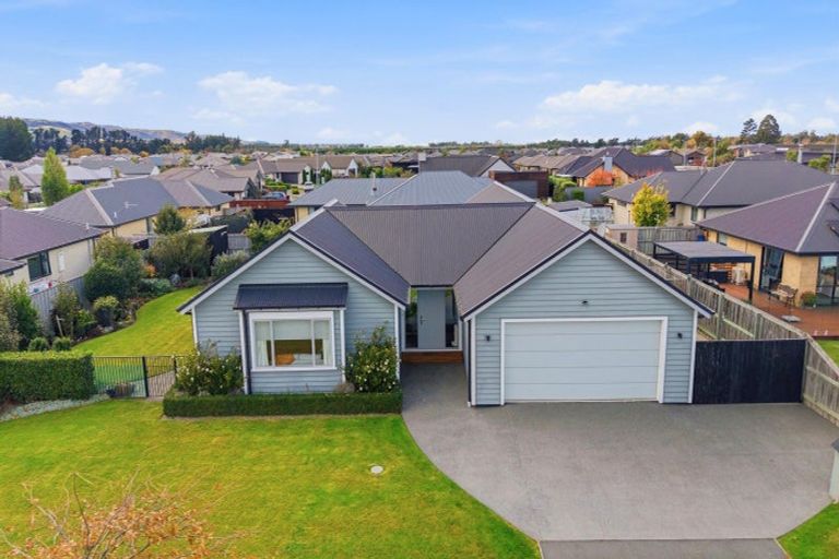 Photo of property in 12 Claremont Crescent, Amberley, 7410