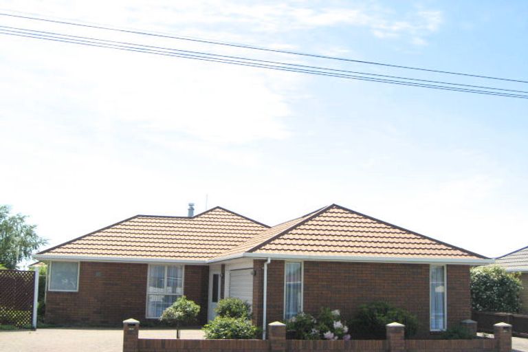 Photo of property in 2/20 Bicknor Street, Templeton, Christchurch, 8042