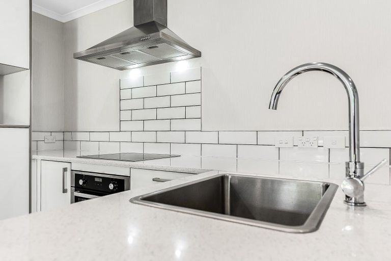 Photo of property in 17u1 Walter Street, Fairfield, Hamilton, 3214