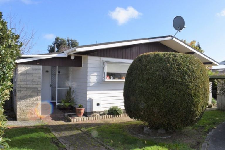 Photo of property in 84 Kirk Street, Otaki, 5512