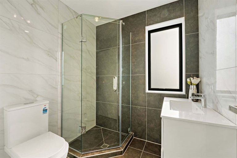 Photo of property in 14a Notre Dame Way, Albany, 0632