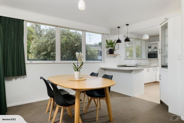 Photo of property in 239b Ngatai Road, Otumoetai, Tauranga, 3110