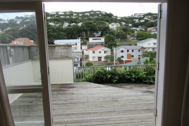 Photo of property in 56 Waipapa Road, Hataitai, Wellington, 6021