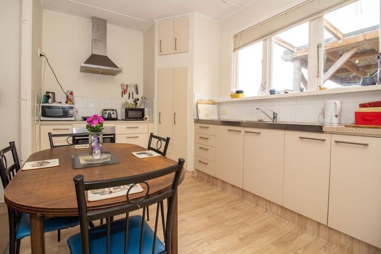 Photo of property in 148a Romilly Street, Westport, 7825