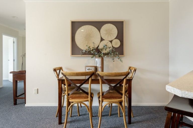Photo of property in 8/19 Victoria Road, Mount Maunganui, 3116