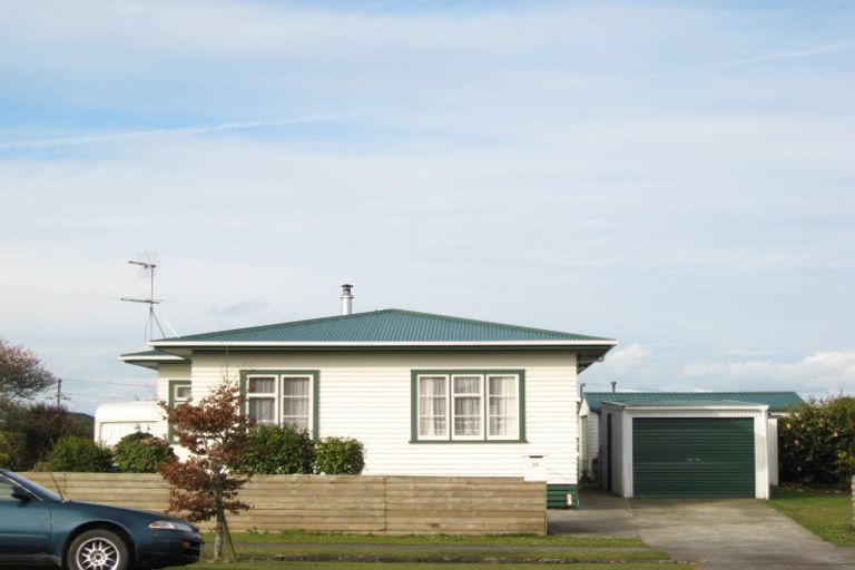 Photo of property in 86 Broadway, Stratford, 4332