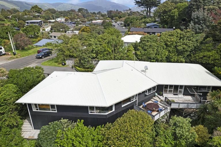 Photo of property in 23 Renown Road, Raumati South, Paraparaumu, 5032