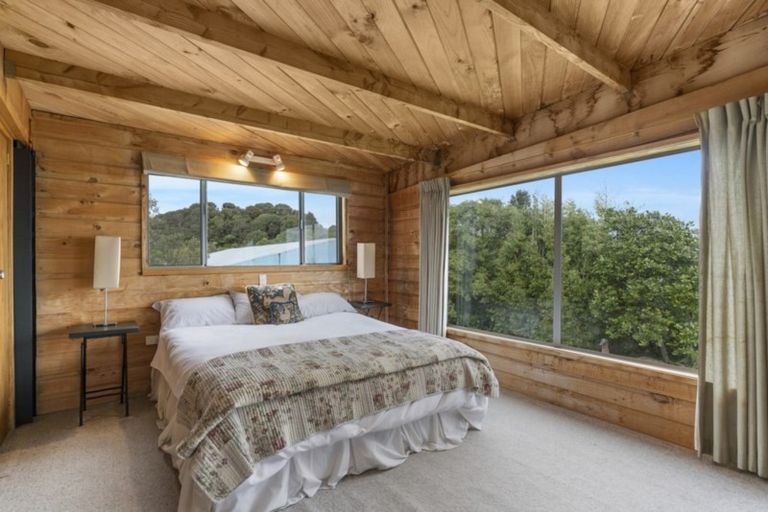 Photo of property in 198-200 Maungakotukutuku Road, Paraparaumu, 5032