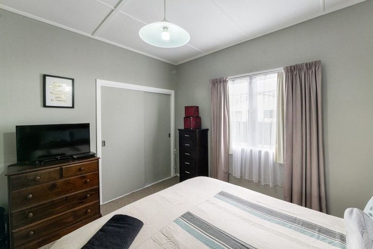 Photo of property in 50 Beach Road, Katikati, 3129