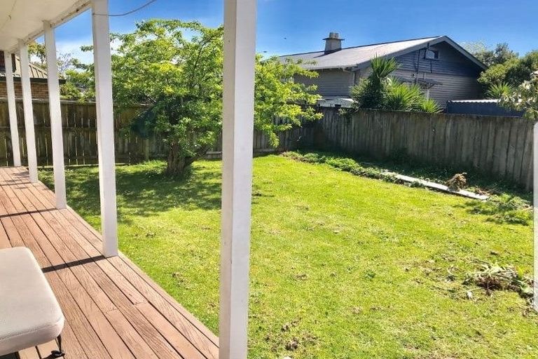 Photo of property in 112 Coronation Road, Papatoetoe, Auckland, 2025