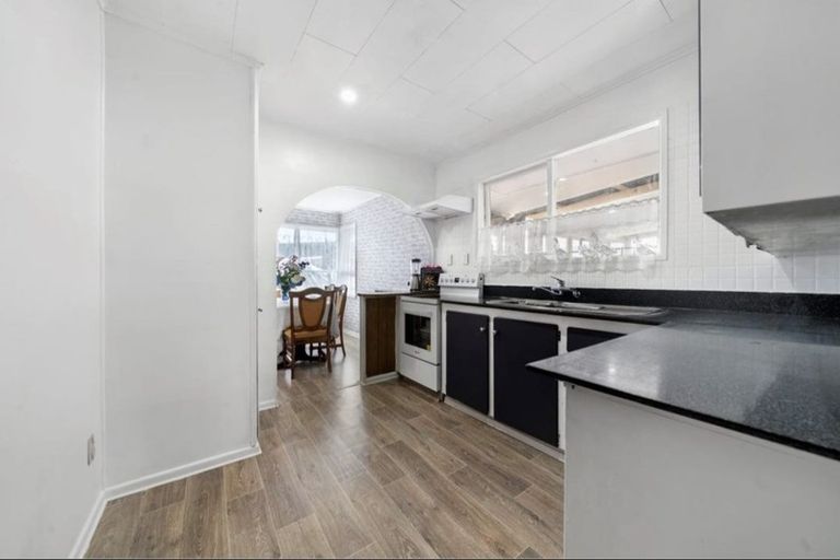 Photo of property in 31 Mervan Street, Mangere East, Auckland, 2024