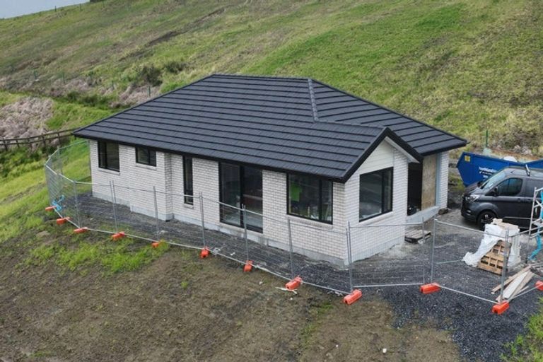 Photo of property in 13 Leeward Terrace, Port Whangarei, 0110