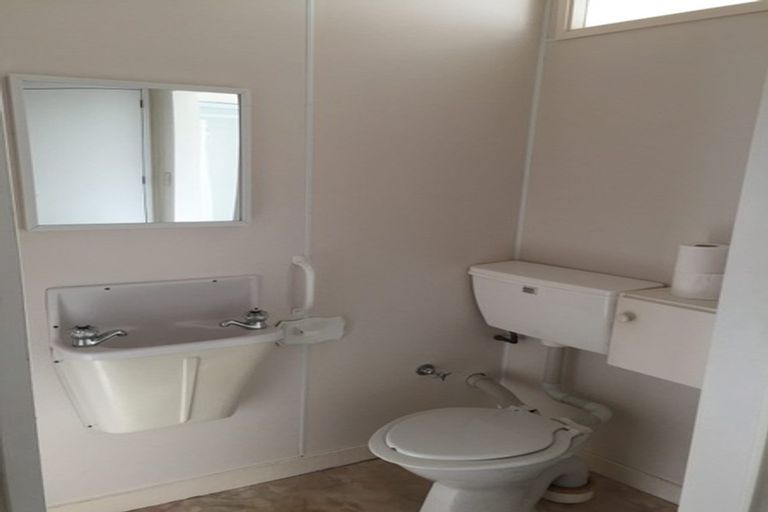 Photo of property in 174 Victoria Road, Saint Clair, Dunedin, 9012
