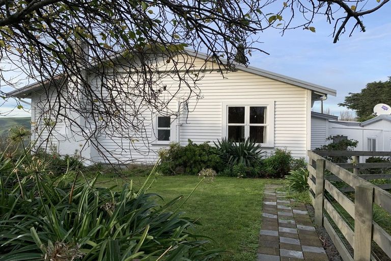 Photo of property in 220 Old Hill Road, Porangahau, 4291