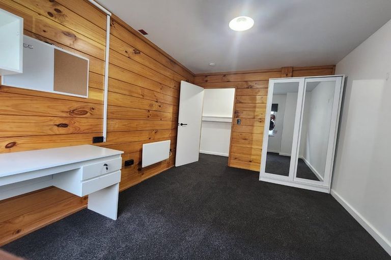 Photo of property in Te Awhina Apartments, 22u7 Sussex Street, Mount Cook, Wellington, 6021