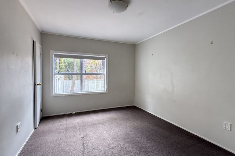 Photo of property in 607 Beach Road, Rothesay Bay, Auckland, 0630