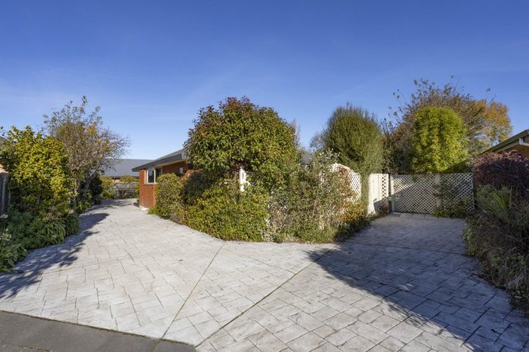 Photo of property in 9 Thoresby Mews, Avonhead, Christchurch, 8042