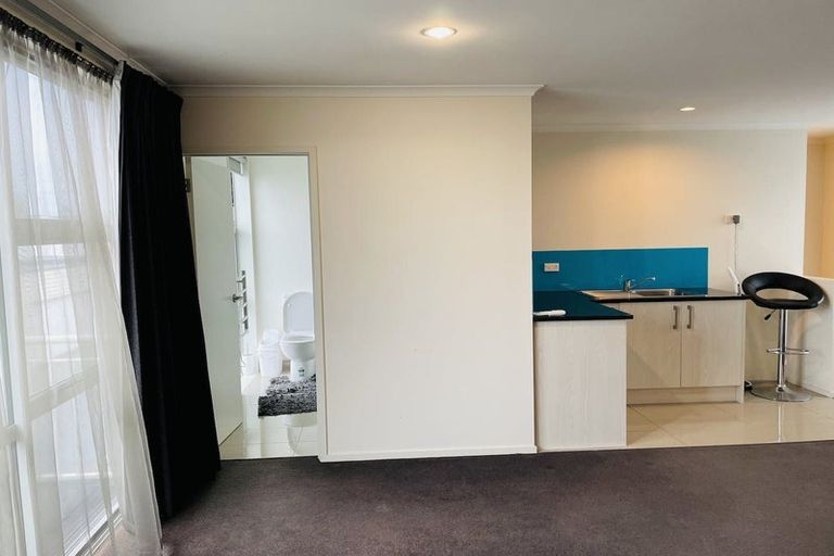 Photo of property in 8 Mohua Avenue, Takanini, 2112