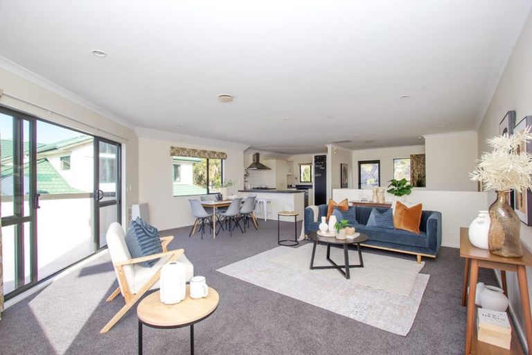 Photo of property in 14a Claverton Grove, Churton Park, Wellington, 6037