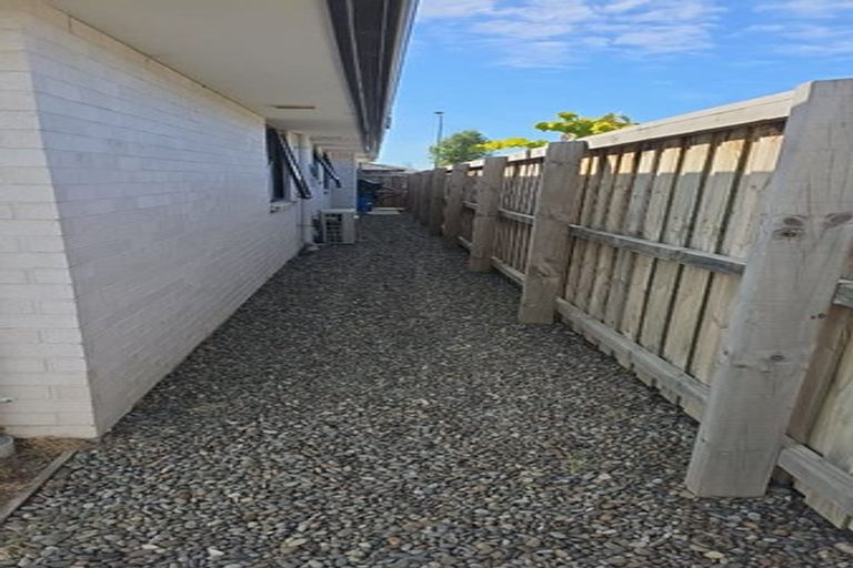 Photo of property in 6 Jasmine Street, Woodend, 7610