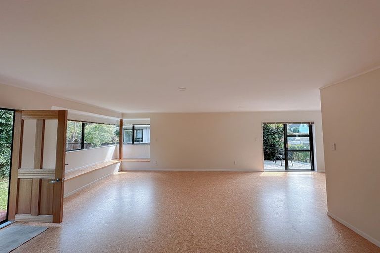Photo of property in 2/40 Nile Road, Milford, Auckland, 0620