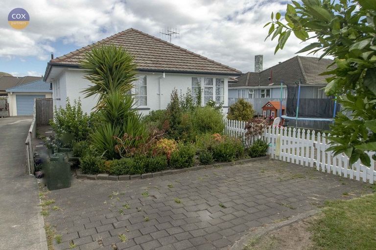 Photo of property in 1/189 Gloucester Street, Taradale, Napier, 4112