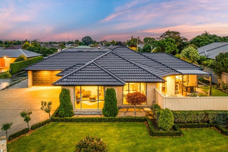 Photo of property in 31 Eaglesome Avenue, Aidanfield, Christchurch, 8025