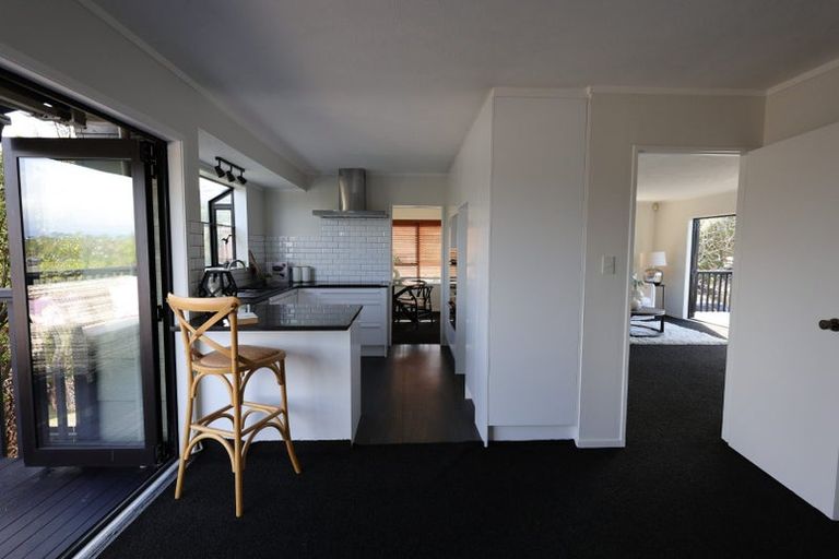 Photo of property in 141 West Harbour Drive, West Harbour, Auckland, 0618