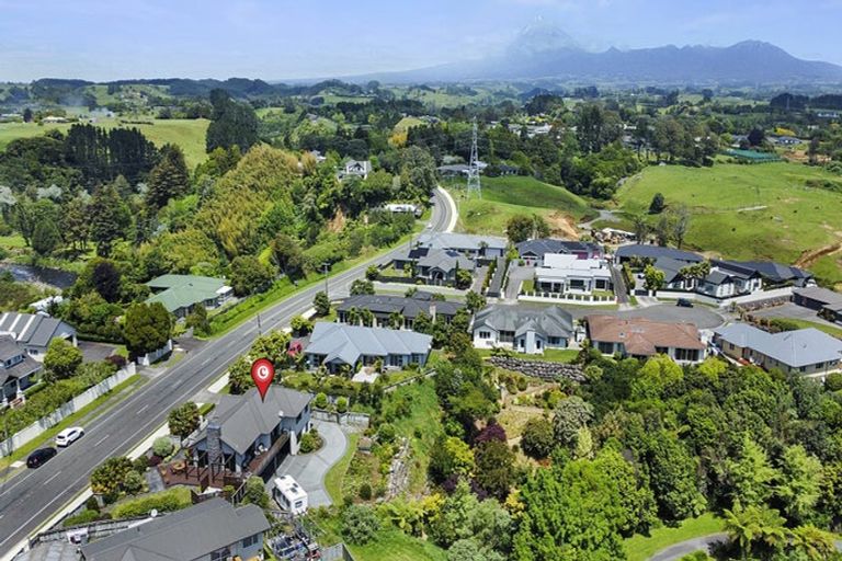 Photo of property in 438 Mangorei Road, Highlands Park, New Plymouth, 4312