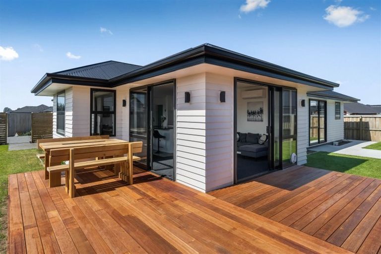 Photo of property in 52 Jean Archie Drive, Rolleston, 7614