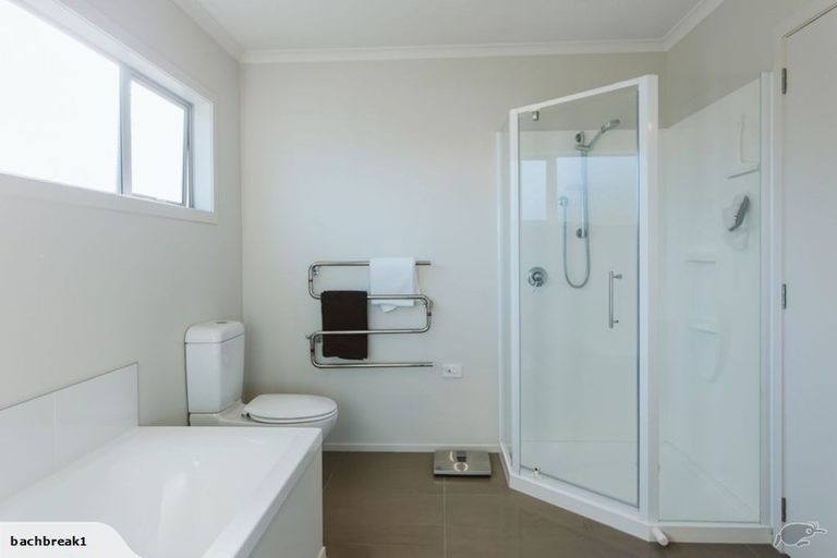 Photo of property in The Strand, 8/16 Ronald Street, Strandon, New Plymouth, 4312