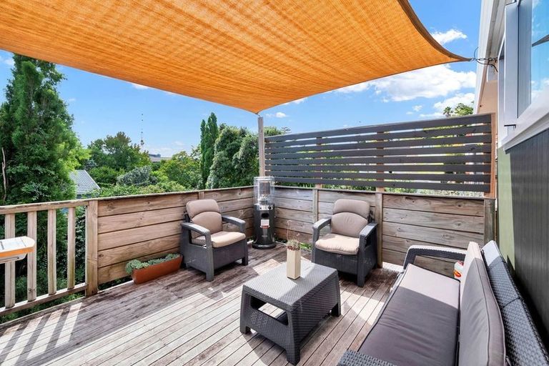 Photo of property in 45c Savoy Road, Glen Eden, Auckland, 0602