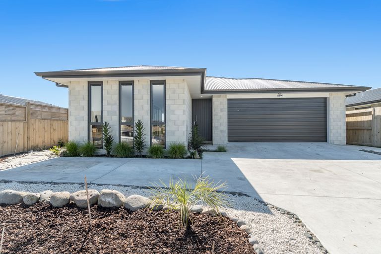 Photo of property in 7 Piata Street, Papamoa Beach, Papamoa, 3118