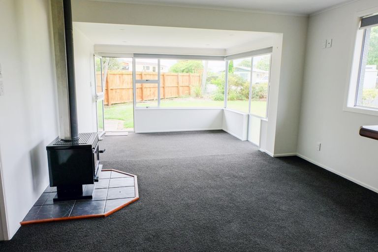 Photo of property in 17 Airedale Road, Weston, Oamaru, 9401