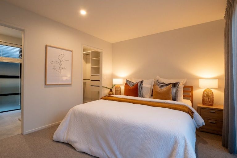 Photo of property in 46 Spur Ridge Rise, Jacks Point, 9371