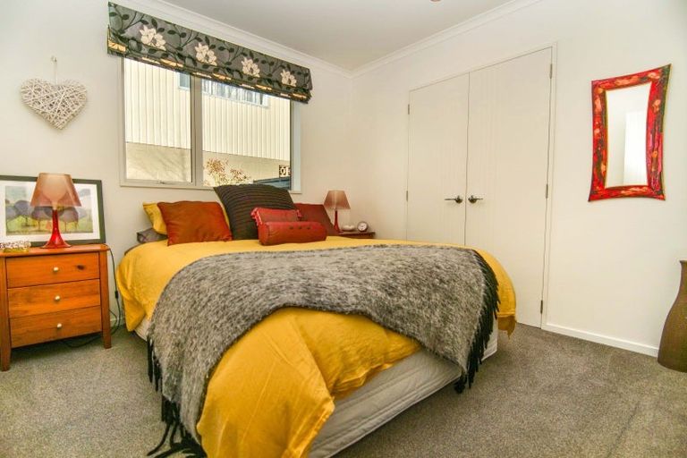 Photo of property in 3 Gladstone Street, Westport, 7825