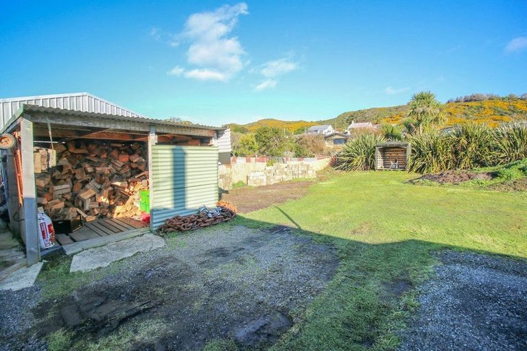 Photo of property in 36 Mcdougall Street, Bluff, 9814