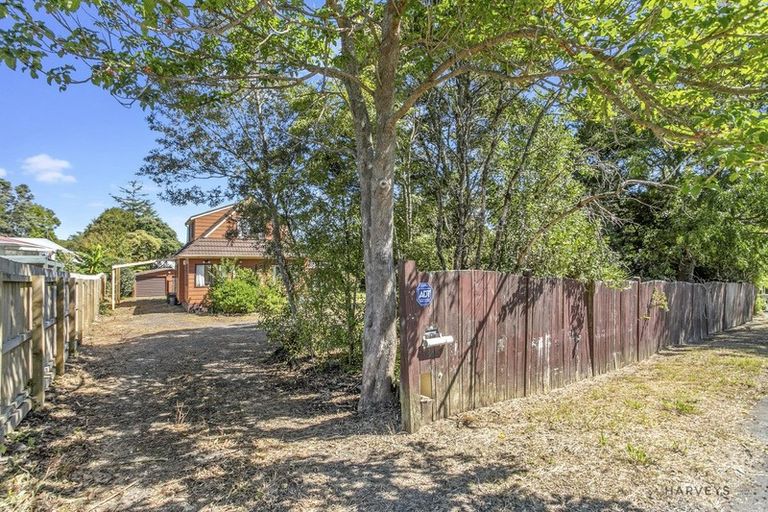 Photo of property in 11 Simpson Road, Ranui, Auckland, 0612