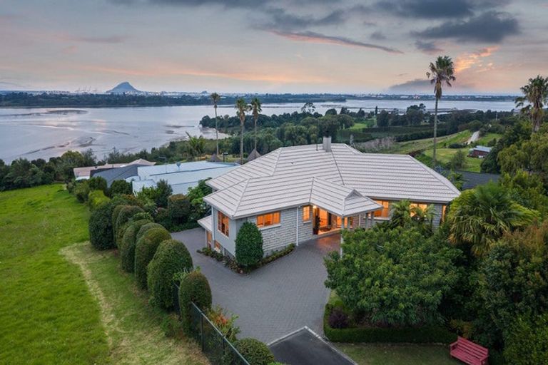 Photo of property in 674l Ranginui Road, Welcome Bay, Tauranga, 3175